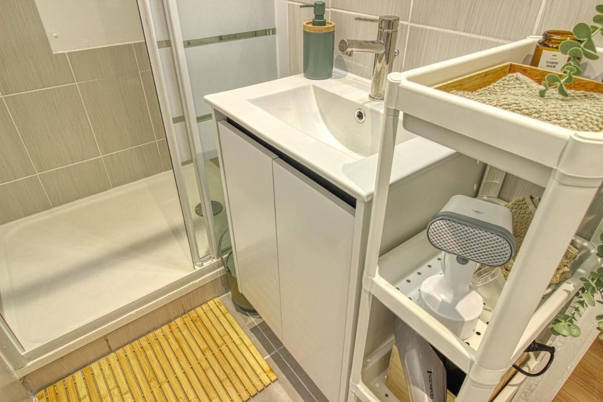 Maison Boueno II - Guest House 15' From Paris Center Енгиен-ле-Бен Екстериор снимка